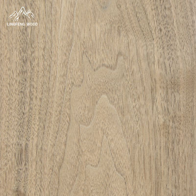 Chapa de madera de nogal americano corte plano 0.45mm para revestimiento de paredes
